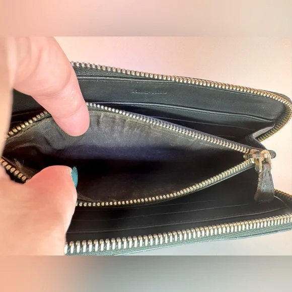 Miu Miu Continental Croc Embossed Zip Wallet Rare Verde Petrolio Authentic - Picture 8 of 14